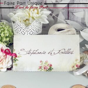 Faire part pochette romantique