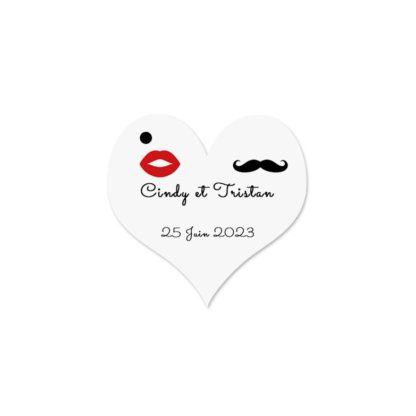 Etiquette à dragée forme coeur - moustache bouche
