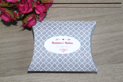 Boite à dragée " une touche de rose"